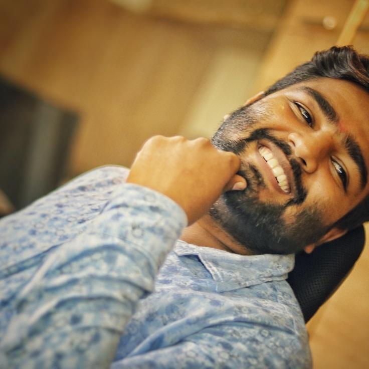 Portrait of Ravi meditation instructor